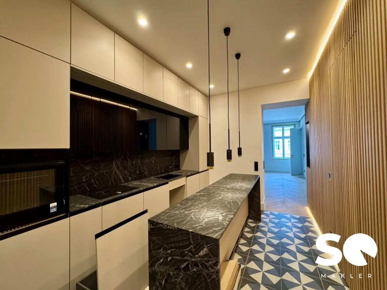 #SQ - ERSTBEZUG: STYLISHE & LUXURIÖSE ALTBAUWOHNUNG AM GETREIDEMARKT!