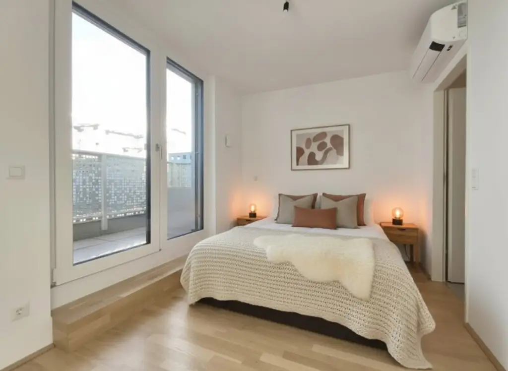 Exklusive 2-Zimmer-Dachgeschosswohnung mit Süd/West-Terrasse – Erstbezug in Toplage Nahe U1 Kagran, Donau Zentrum & Alter Donau