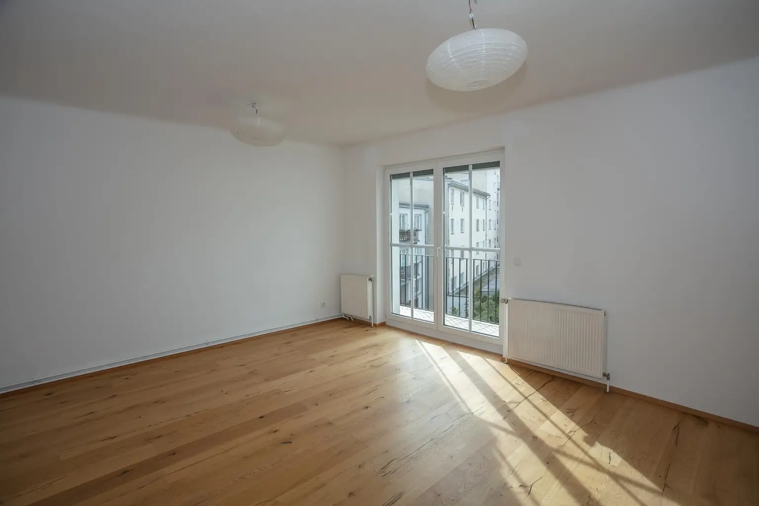 Wohnzimmer Ansicht 1