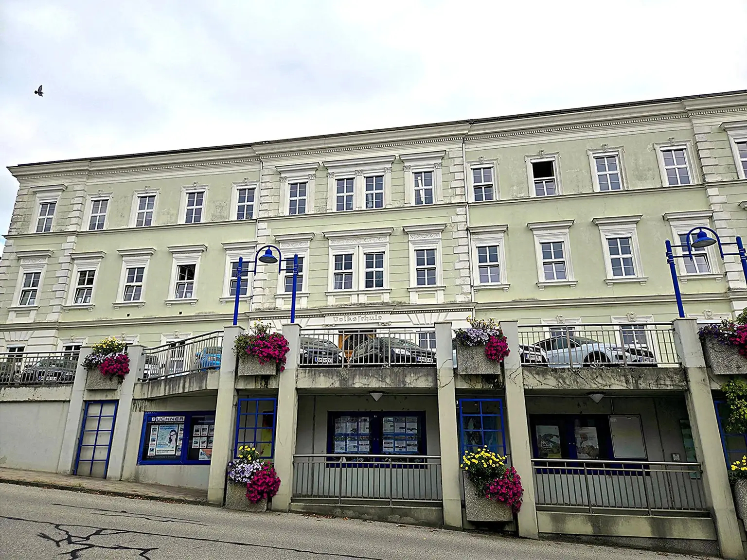 Volksschule - zentrale Lage