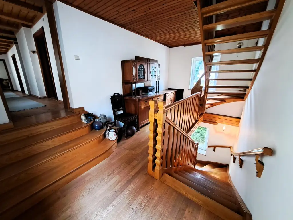 charmantes Wohnhaus mit zwei Wohneinheiten, Innenhof-Garten und Werkstatt - Steyr/Steyrdorf