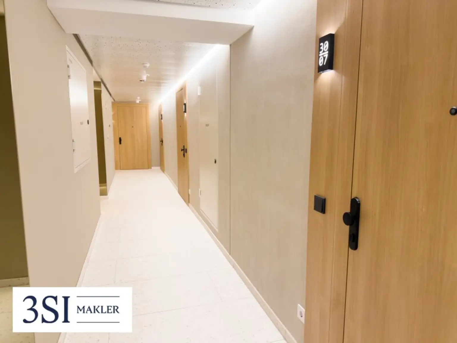 Möbliert, Pool, Sauna, Fitness in den DANUBEFLATS wohnen mit Luxusausstattung und phantastischem Ausblick