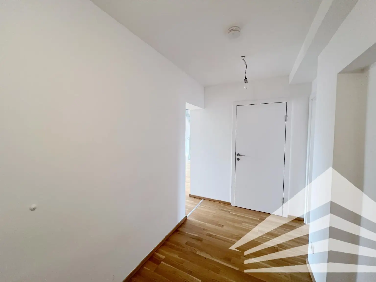 Sensationelle Maisonette-Innenstadtwohnung nahe dem Volksgarten und Musiktheater!