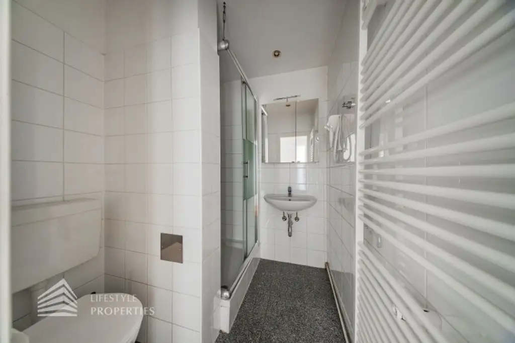 Helle 2-Zimmer Wohnung, Nähe Meiselmarkt