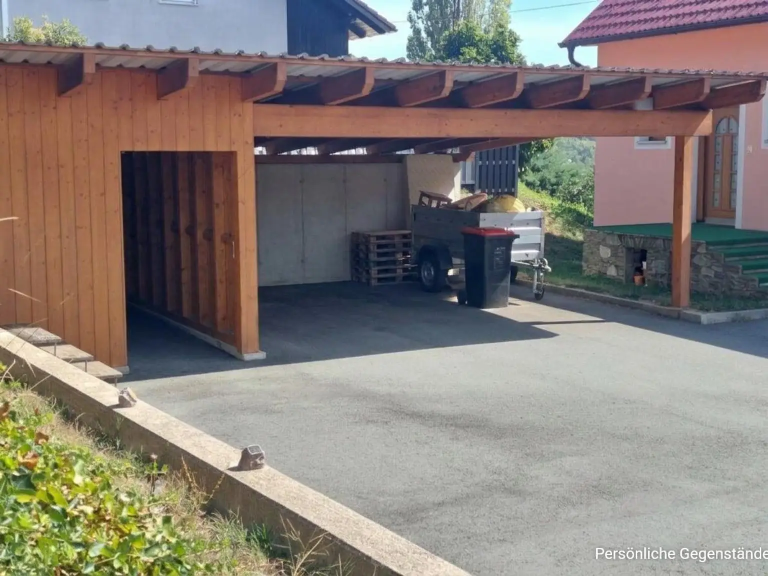 Doppelcarport und Geräteschuppen