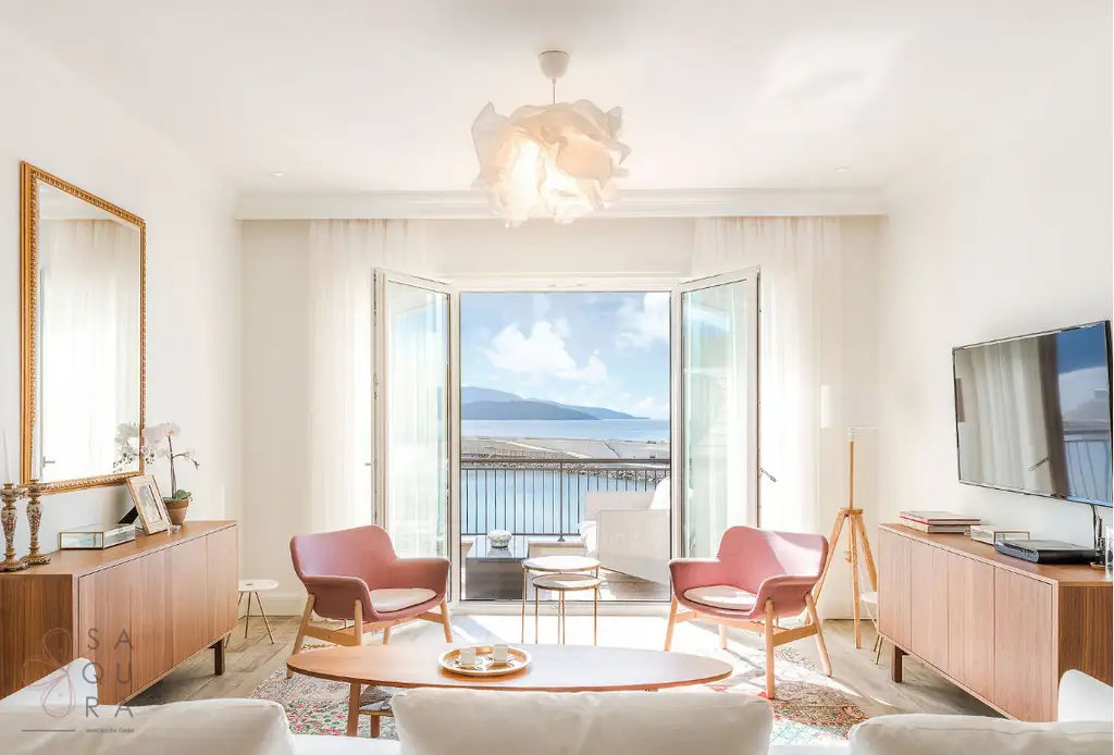 Marina Village 
Apartments 
Unit No. J311