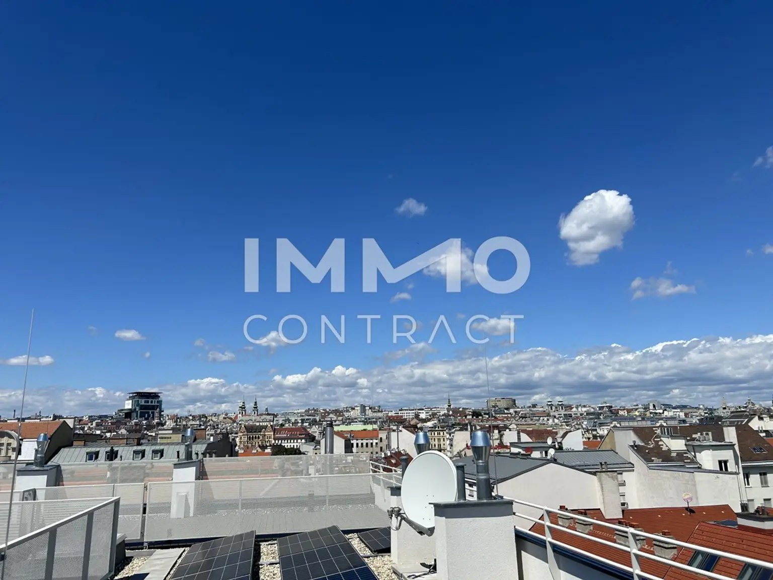 LUXURIÖSE 4-ZIMMER-WOHNUNG MIT
DACHTERRASSE - beim Naschmarkt