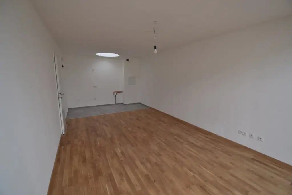 Erstbezug, 2 Zimmer, Lift, gute Lage