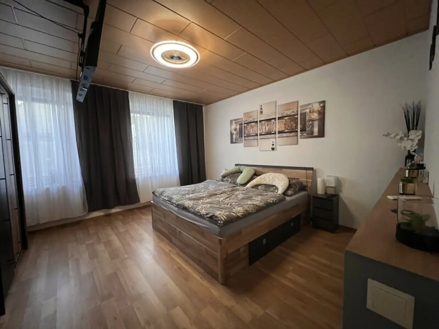 NOTVERKAUF !! Klein-Harras, renoviertes Multifunktionshaus, 30 Minuten von Wien Donaustadt