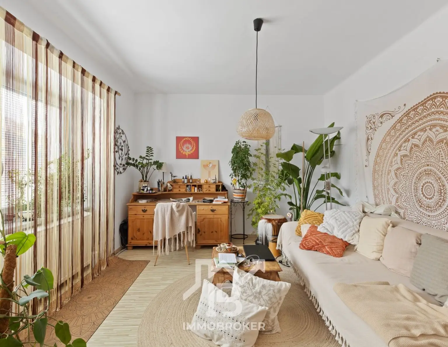 Mehrparteienhaus mit Donaupanorama - Rendite sichern und/oder selbst nutzen