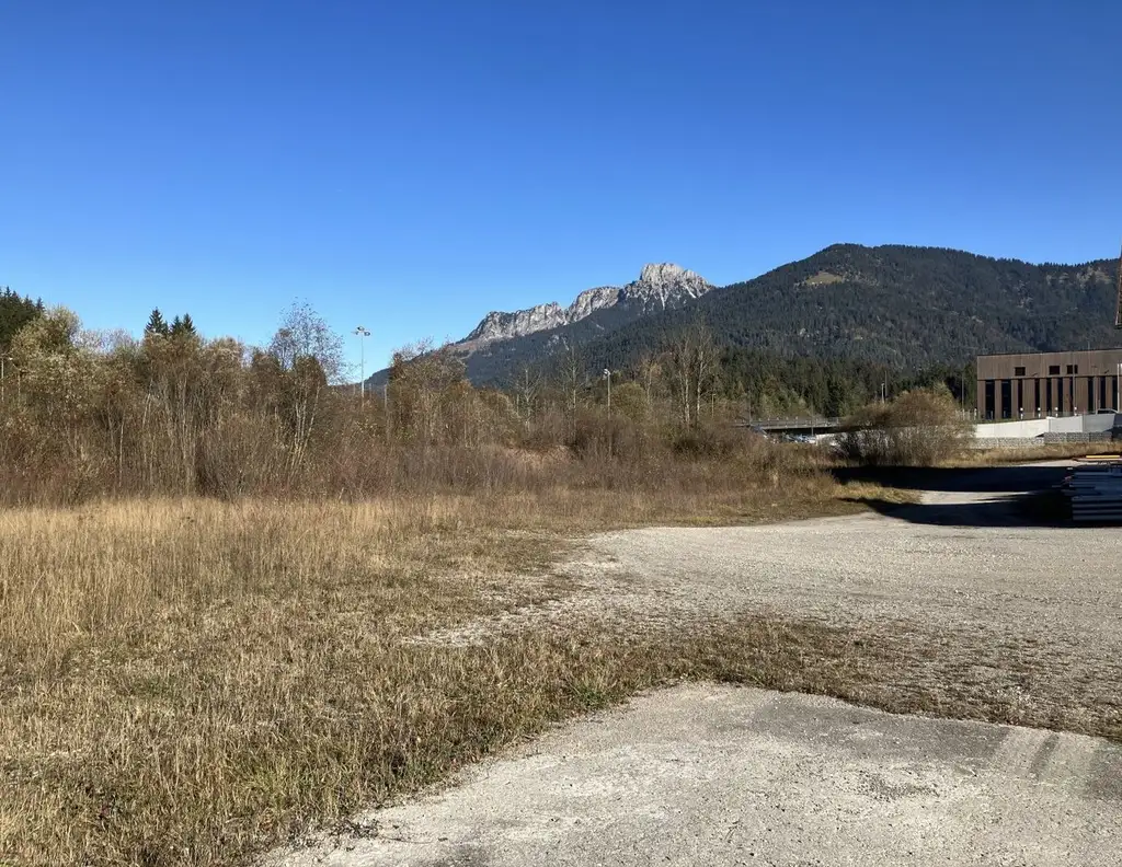 Über 11.500 m² Gewerbefläche in Reutte/ Breitenwang direkt an der B179 zu vergeben!