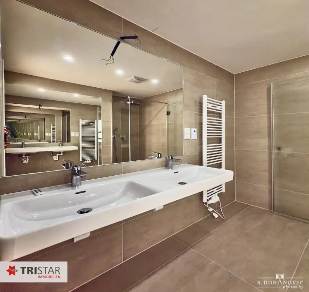 NEU! ++ NÄHE SCHÖNBRUNN ++ EXKLUSIVER DACHAUSBAU IM GRÜNDERZEITHAUS ++ BEZUGSFERTIGES EIGENTUM IN TOPLAGE – 1120 WIEN ++