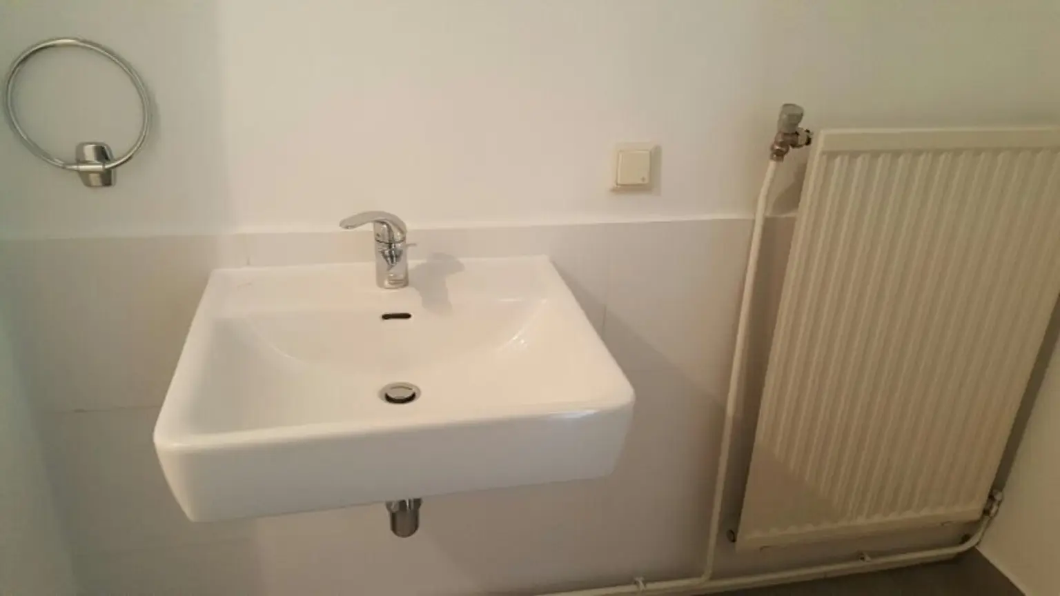 Kunst, Kultur, Citylife - charmante 3-Zimmer-Altbauwohnung bei Schwedenplatz!