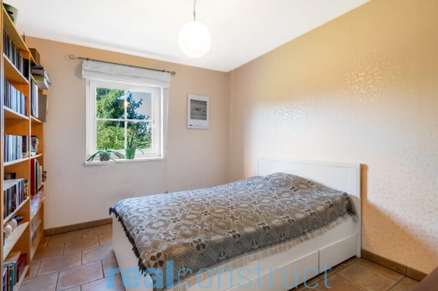 Ökologisch nachhaltiges Einfamilienhaus mit ERDWÄRME-Heizung in bester Lage von Bad Erlach