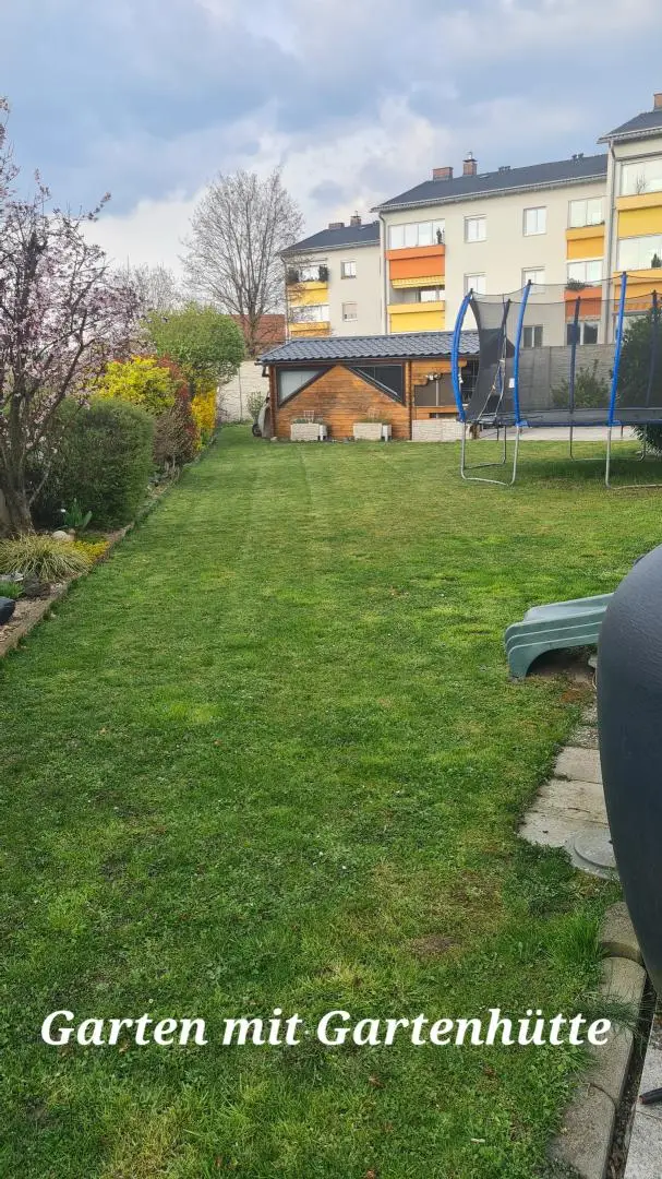 Modernisiertes Einfamilienhaus mit XXL Terrasse, Pool u.v.m.