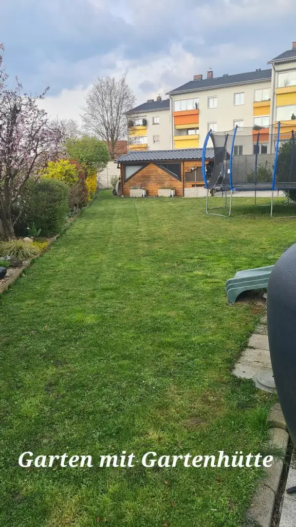 Modernisiertes Einfamilienhaus mit XXL Terrasse, Pool u.v.m.