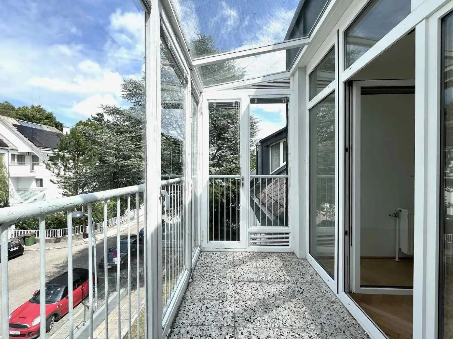 4 Zimmer Dachgeschoß mit Loggia und Grünblick