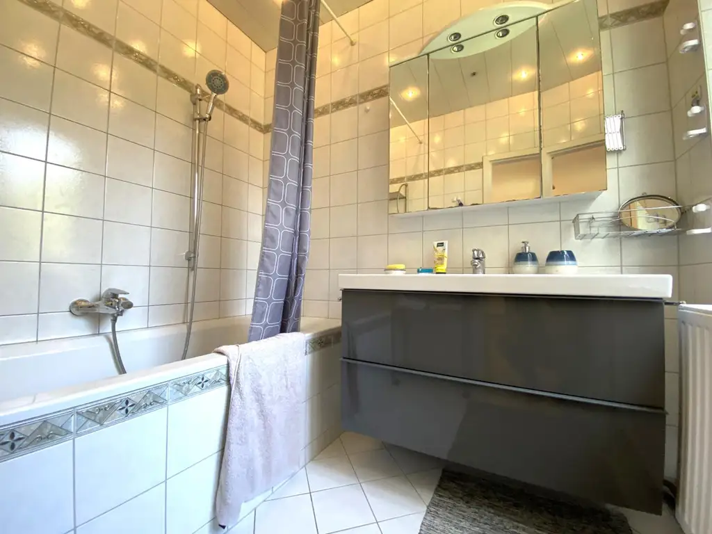 Drei-Zimmer-Wohnung nahe Donauinsel/Jedleseer Aupark