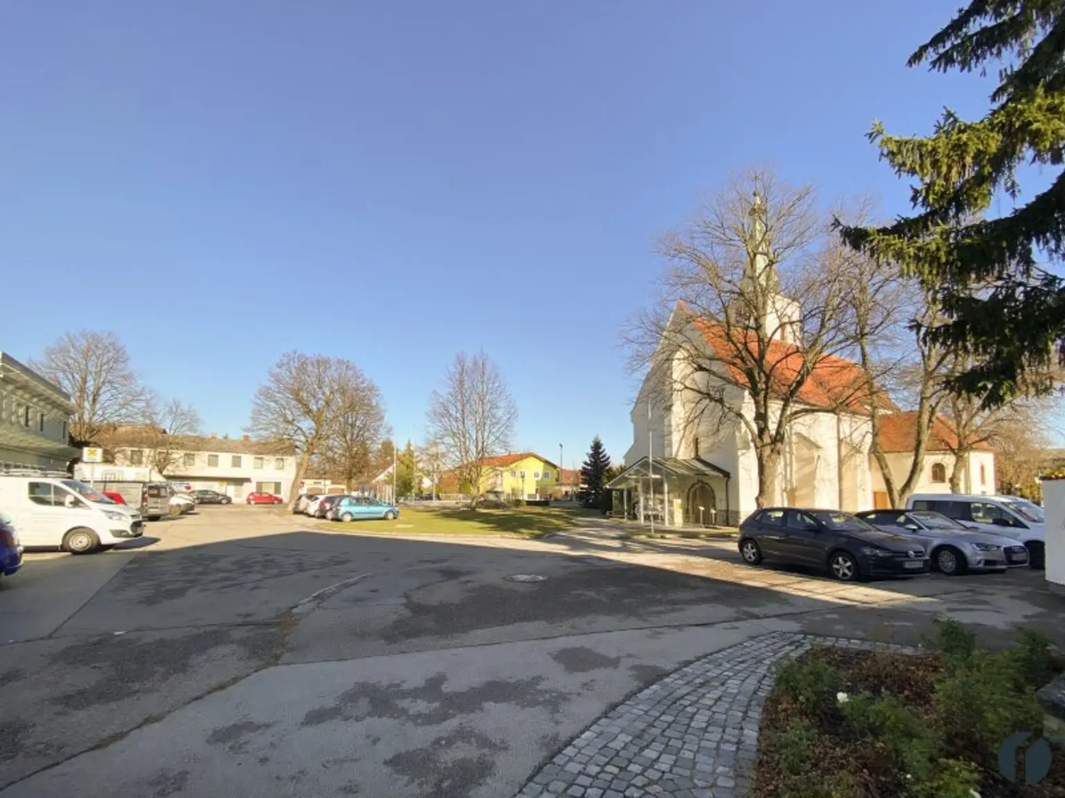 Elegantes Einfamilienhaus in Zeiselmauer mit Garten, Garage und Wellnessbereich