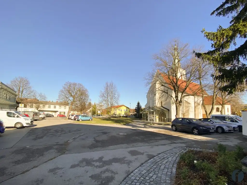 Elegantes Einfamilienhaus in Zeiselmauer mit Garten, Garage und Wellnessbereich