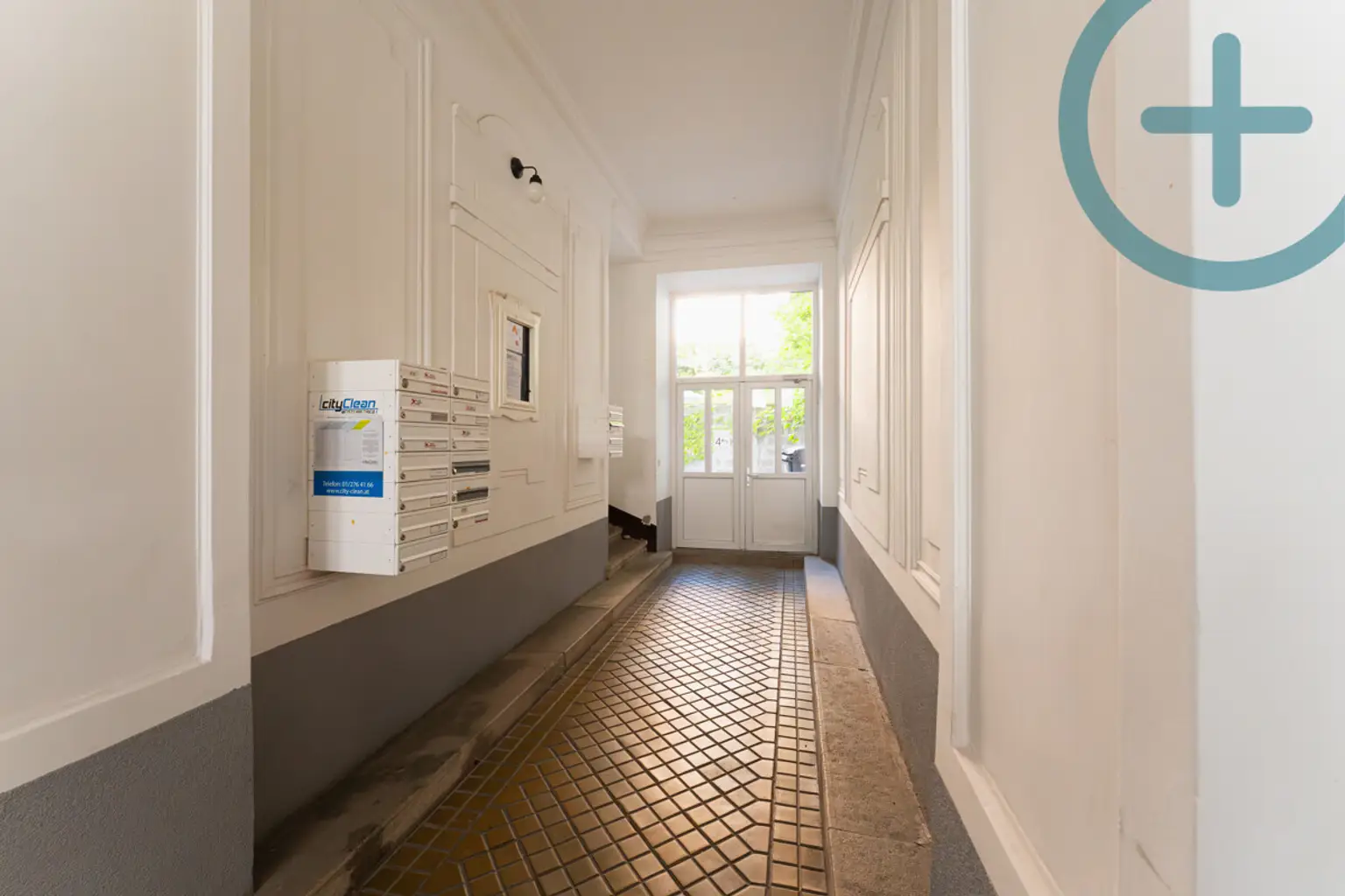 unbefristet vermietetes 1-Zimmer-Altbauatelier