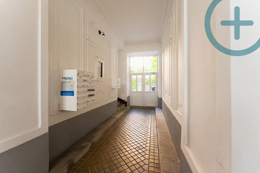 unbefristet vermietetes 1-Zimmer-Altbauatelier