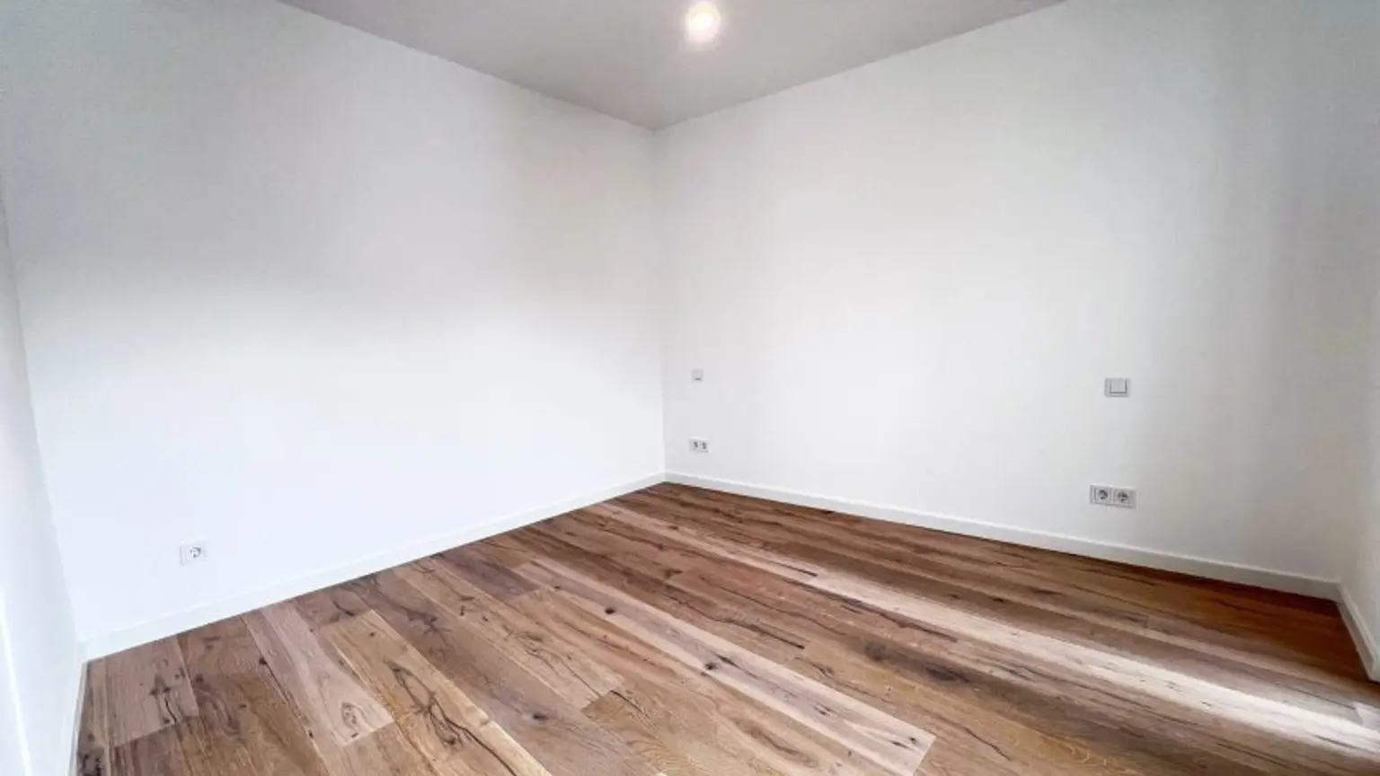 ERSTBEZUG HERNALS - PERFEKT AUFGETEILTE 2-ZIMMER-WOHNUNG MIT SONNIGEM BALKON