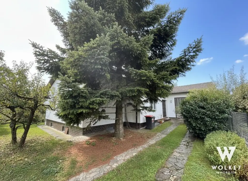 Charmantes Einfamilienhaus mit großem Garten in ruhiger Lage – Harland, St. Pölten
