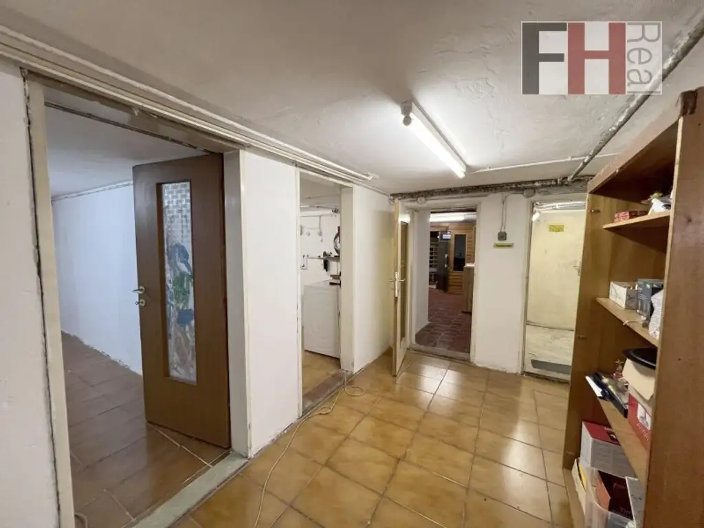 Gepflegter Bungalow in Purkersdorf, Grundstück 990m2, schöner Garten!