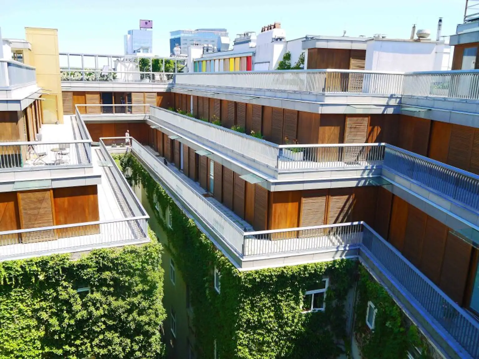 DIE PERFEKTE STADTWOHNUNG MIT GEMEINSCHAFTS-DACHTERRASSE NÄHE STEPHANSPLATZ