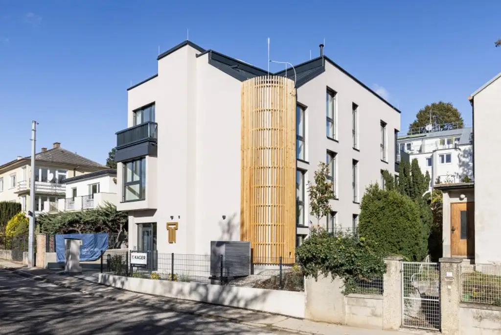 EXKLUSIVE GARTENWOHNUNG IN HIETZING MIT SALZWASSER-POOL UND SAUNA