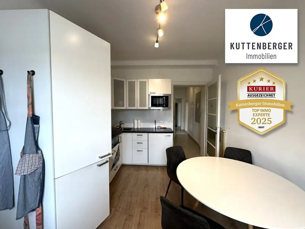 Helle Altbauwohnung in INNENSTADTLAGE!