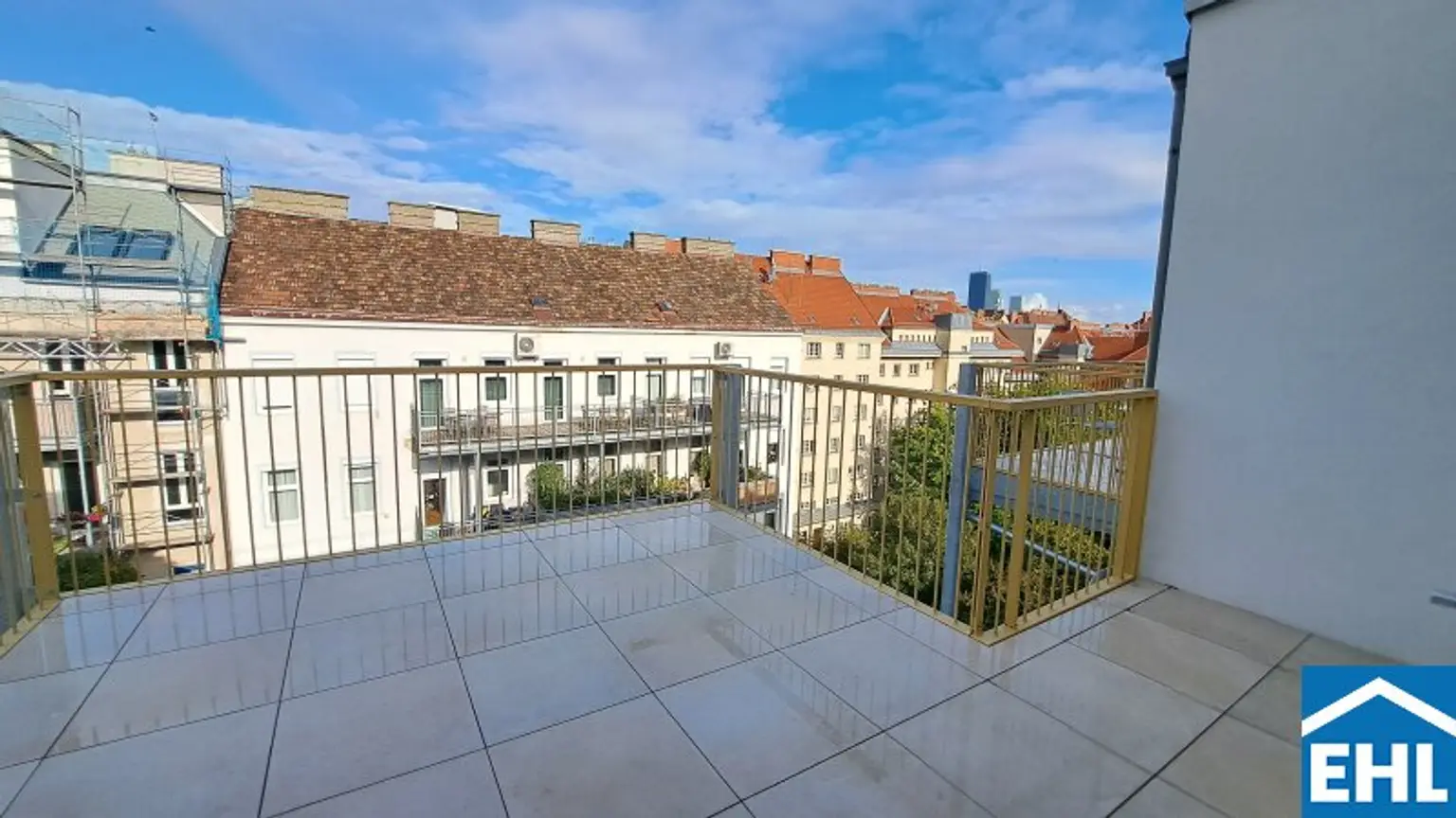 Weitblick investieren: Exklusive Dachgeschoß-Vorsorgewohnungen mit 360°-Ausblick in Top-Lage der Stadt