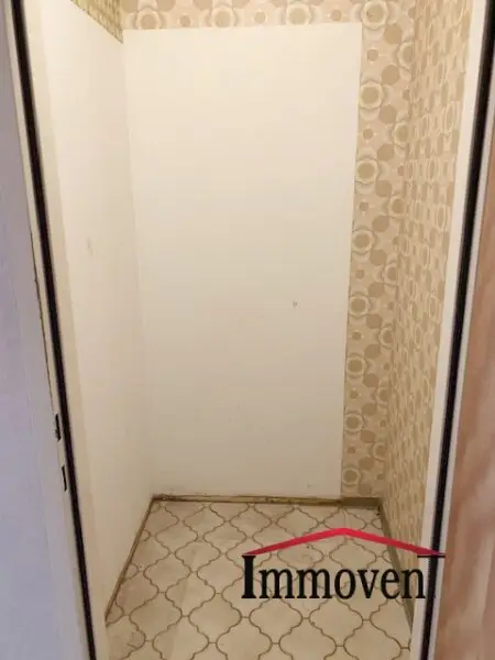 ICH BIN ZU KAUFEN - 3-Zimmerwohnung mit Balkon und Parkplatz in der Schwarzlackenau!