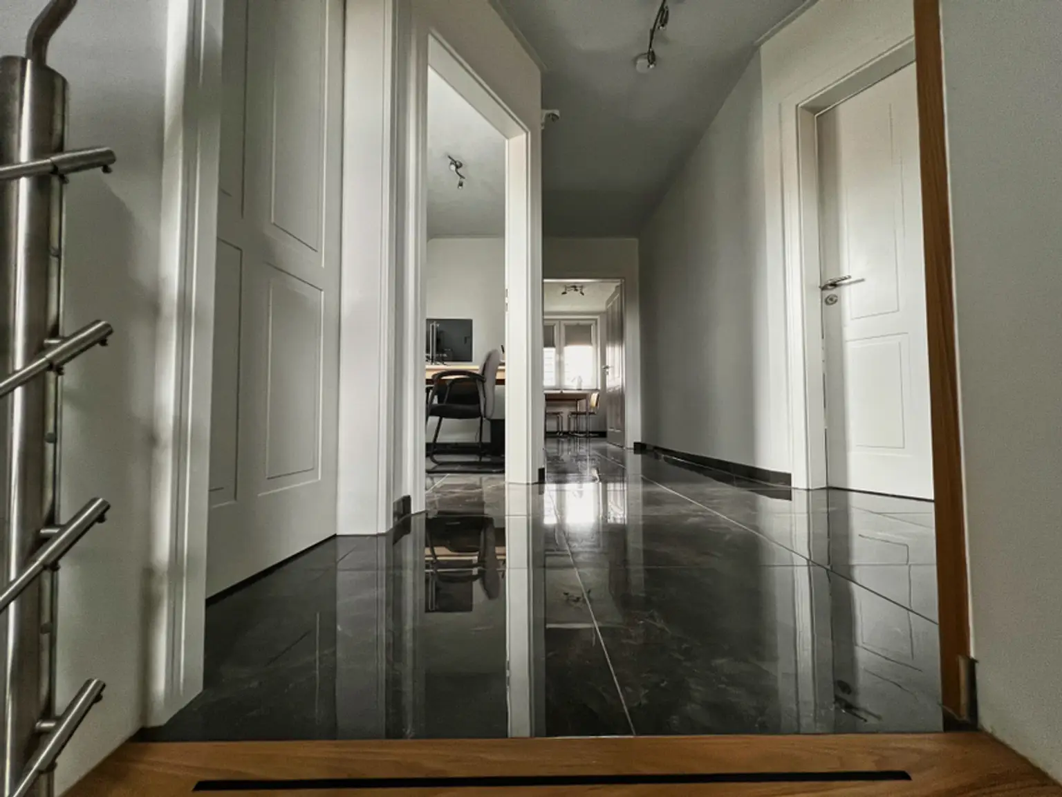 Baujahr 2019! Moderne Landhausvilla mit viel Platz!