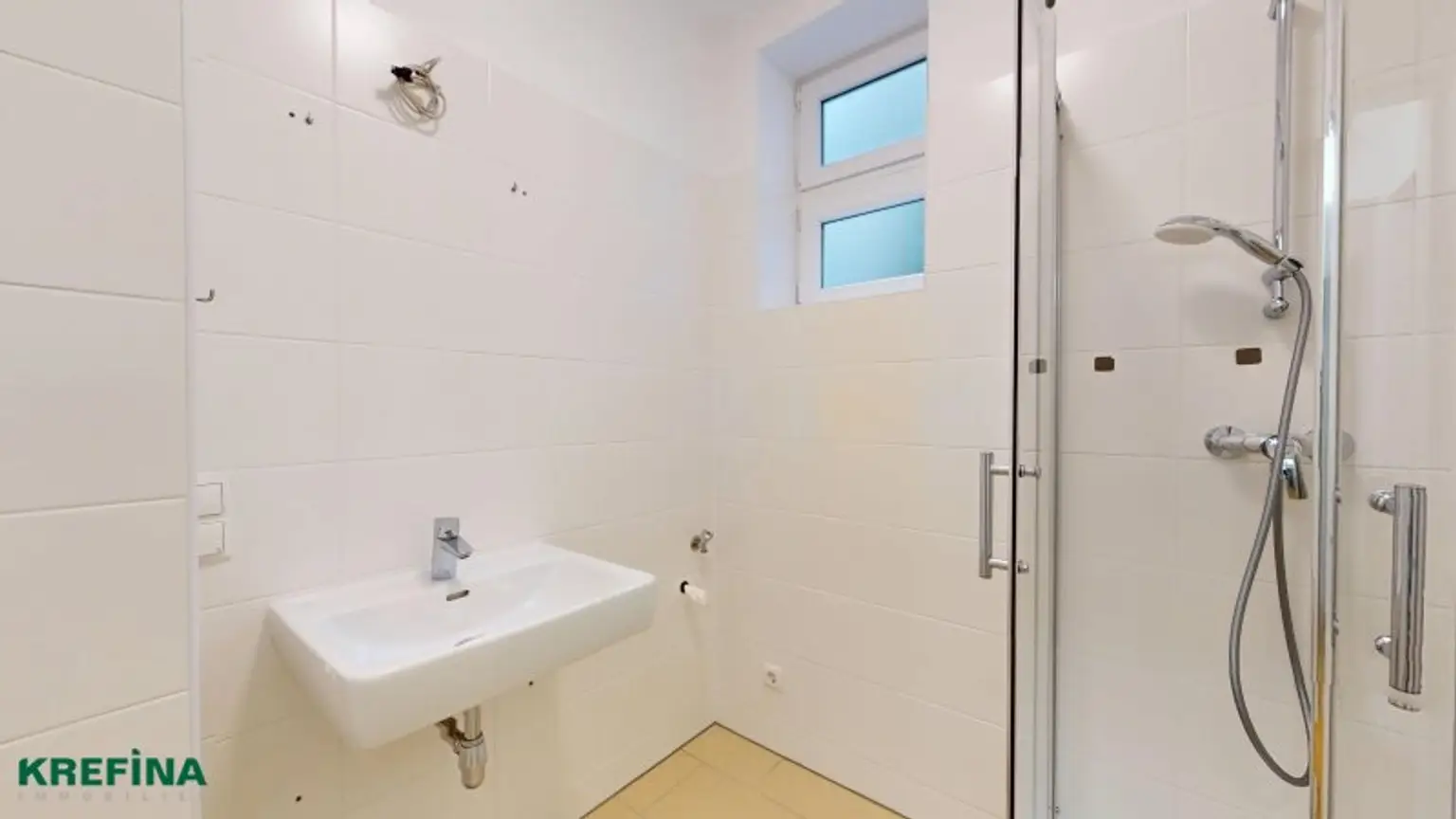 Gerlgasse: Hübsche Kleinwohnung, die um eine Loggia und einen Gartenfläche erweitert wird