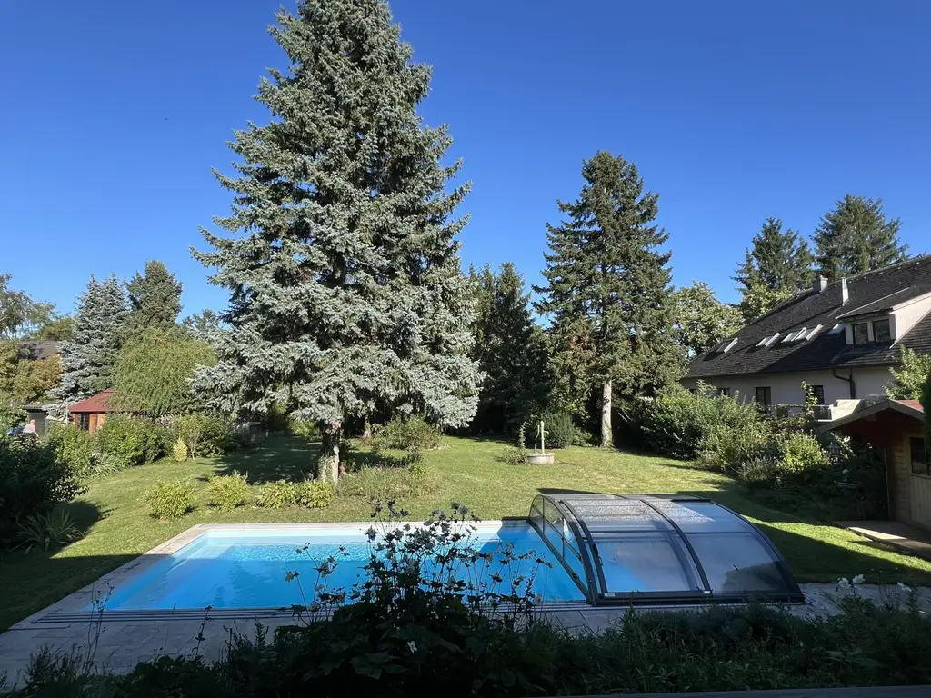 "Ein Haus mit Herz – Pool, Garten und Rückzugsort"