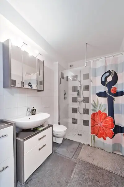 Renovierte 2,5-Zimmer-Wohnung mit Terrasse & Gartenidylle – ruhig wohnen, zentral leben