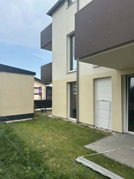 Sonnige, barrierefreie Wohnung mit großem Garten- inkl. Küche- Nähe Bahnhof, KIGA und Volksschule