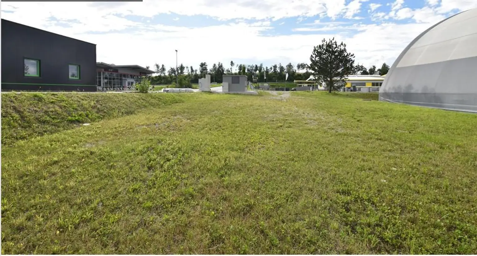 geschottert und begrünt