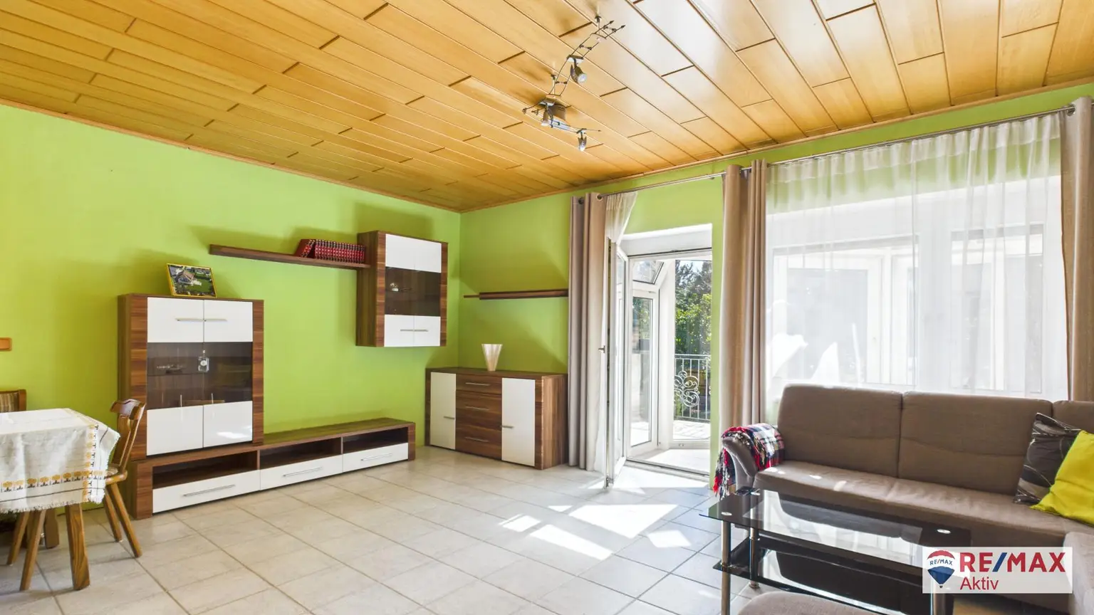 QUALITÄT! GROSSZÜGIGES FAMILIEN HAUS in Gänserndorf Süd