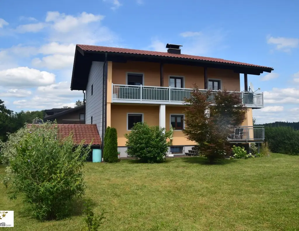 Baugrundstück mit vermietbarem Altbestand im Blumental Seekirchen am Wallersee