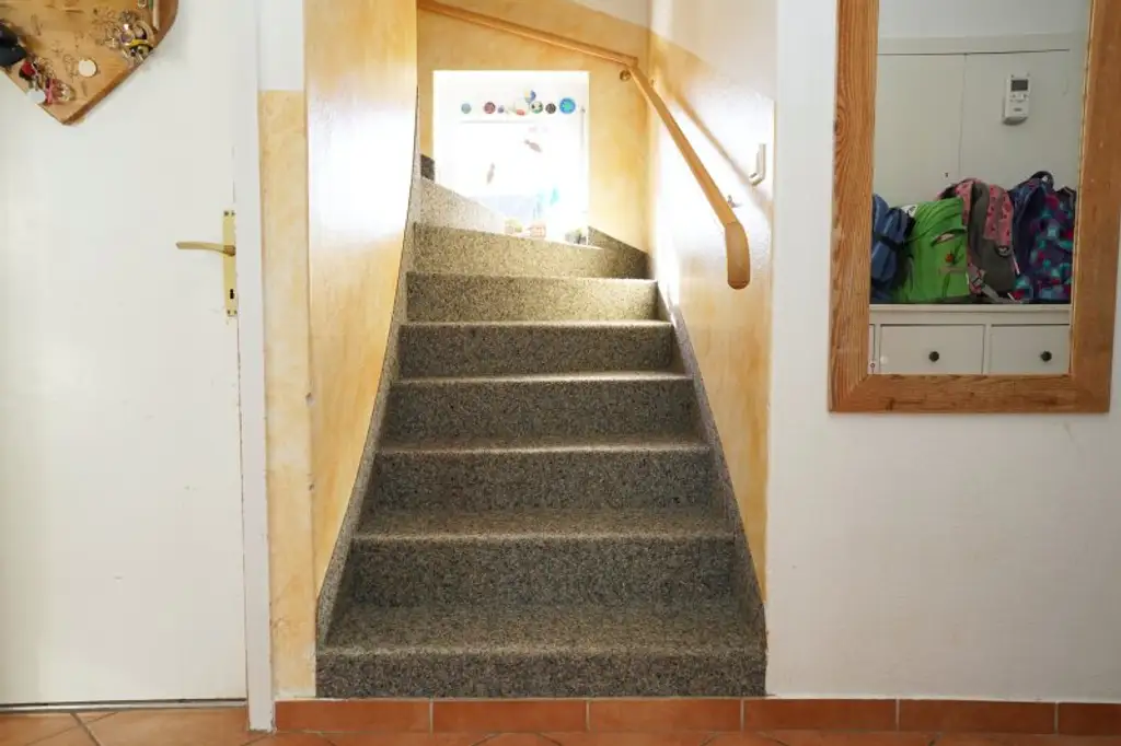 Ihr neues Zuhause in Wernberg – Platz für Familie, Arbeit & Freizeit