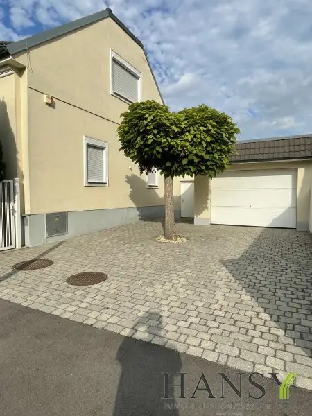 Modernisierte Stilvilla in in Tribuswinkel mit hervorragender Infrastruktur