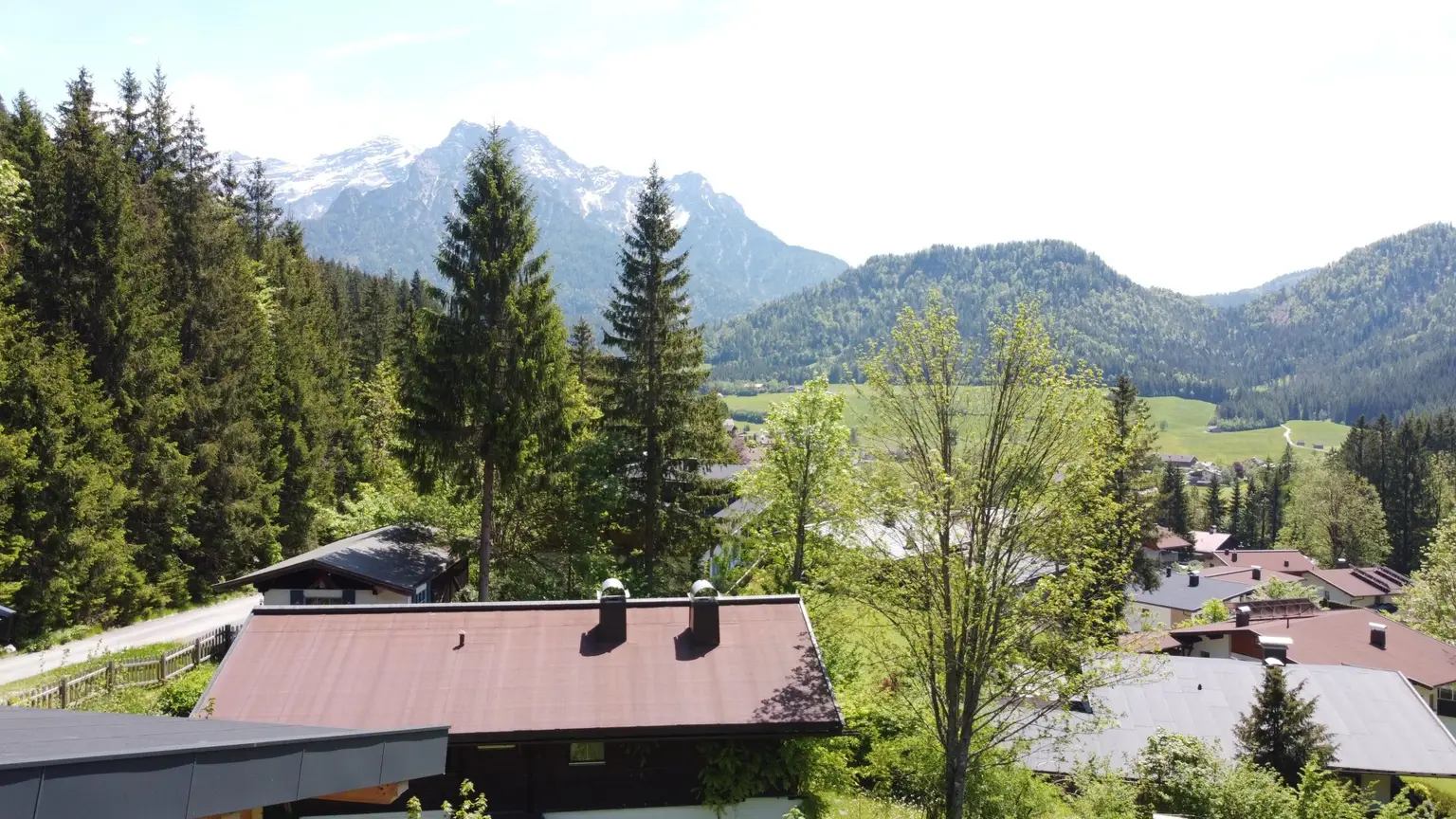 Schnäppchen- 4450Euro pro qm!!! Notverkauf eines Tirolerhauses an einem Kraftplatz mit Gebirgsblick am Waldrand!