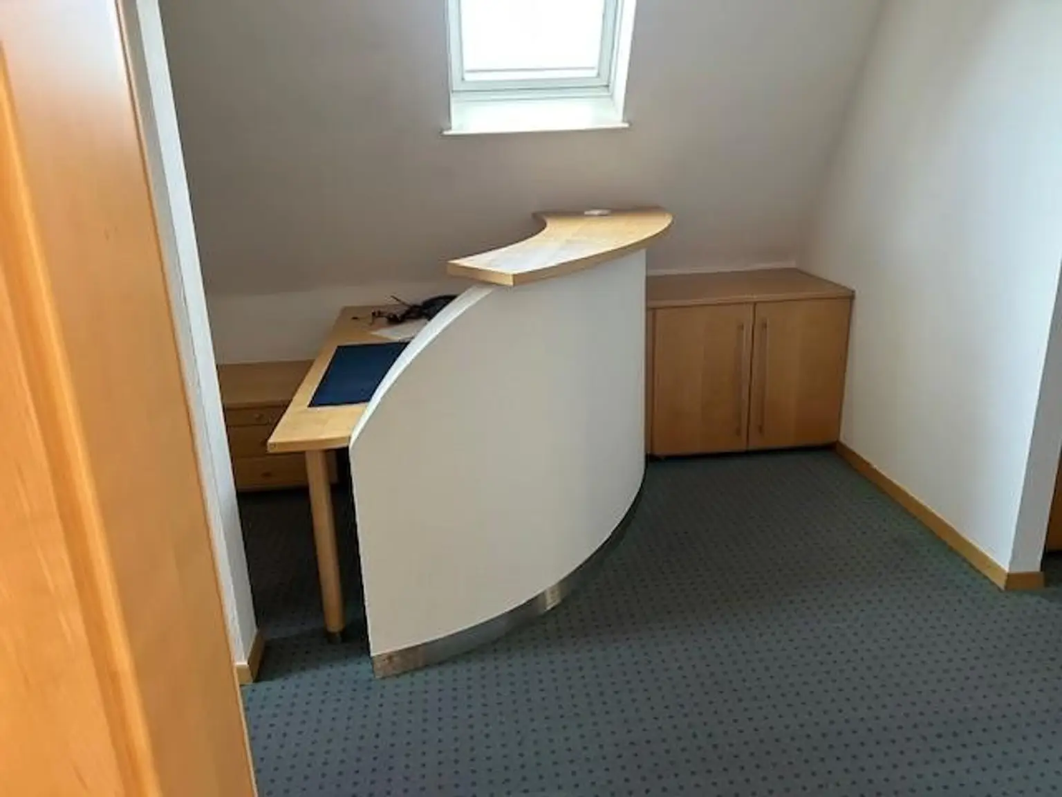 Büros im Ärztehaus - Tabor  ideal für Arztpraxen oder Kanzleiein-  bis   zu   600 m2 verfügbar.