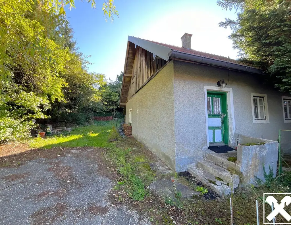 Natur pur! Grundstück mit Abrissobjekt!