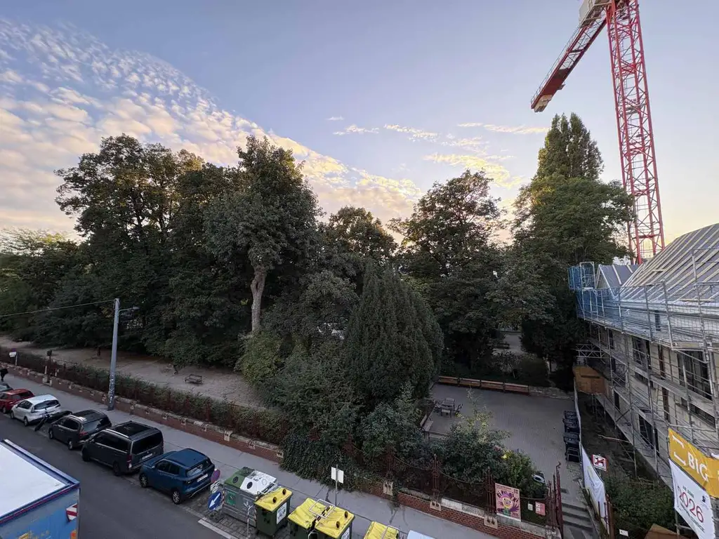 Gemütliche 2-Zimmer-Wohnung -
Parkblick - Nähe Altes AKH!