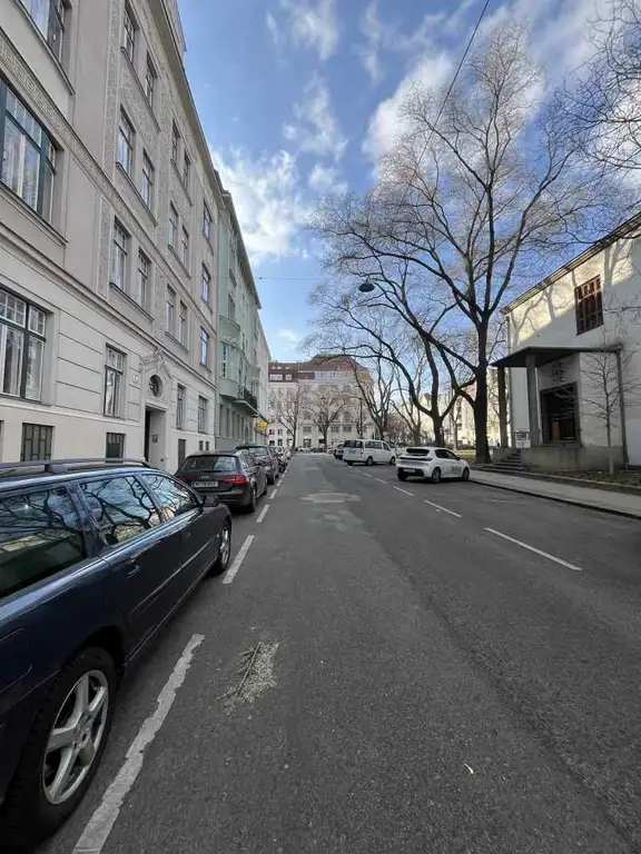 Straßenansicht
