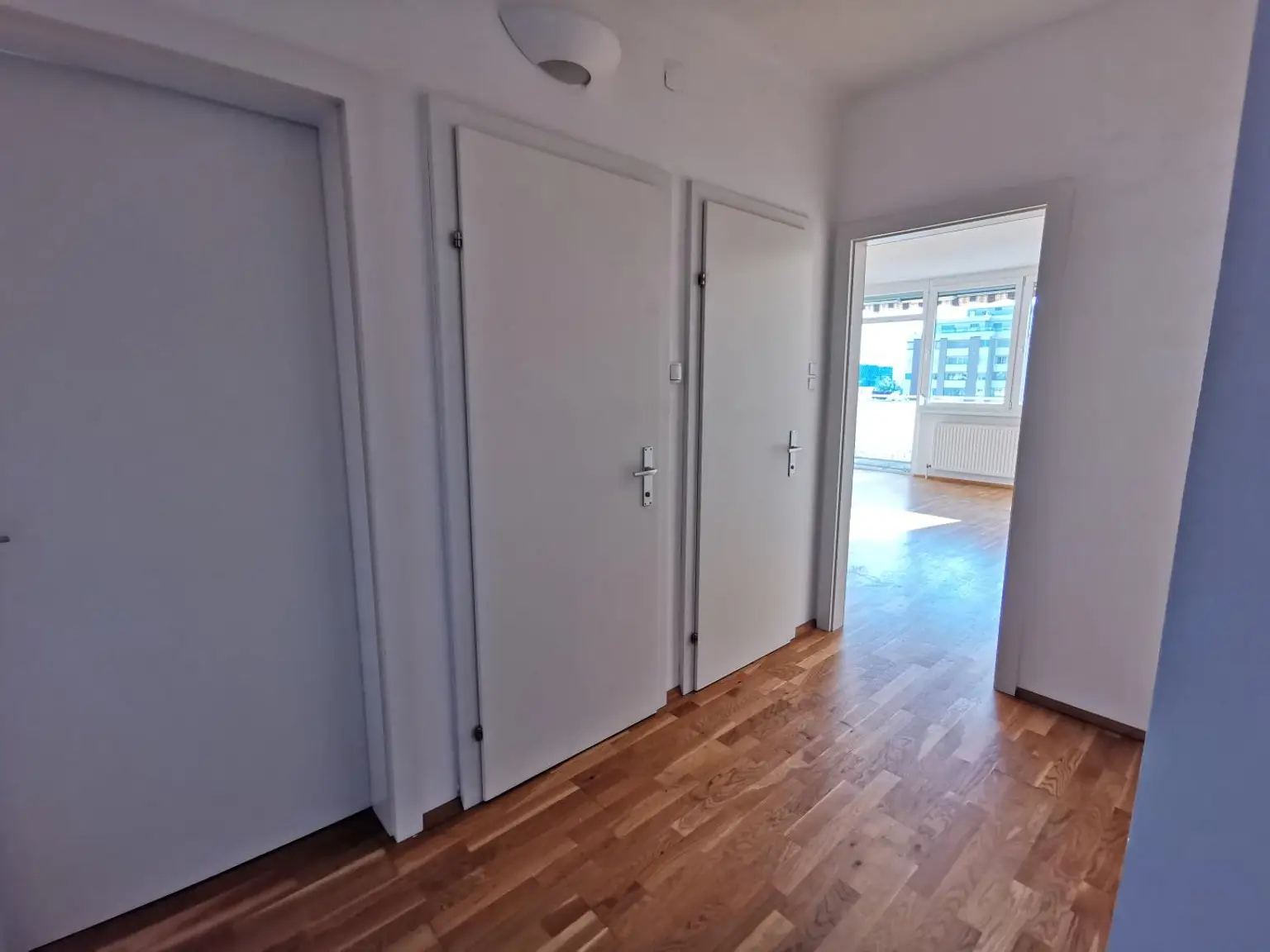 Helle 3-Zimmer-Wohnung mit Loggia - WG geeignet!